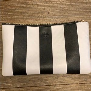 OTG 247 #5 Organizer Bag